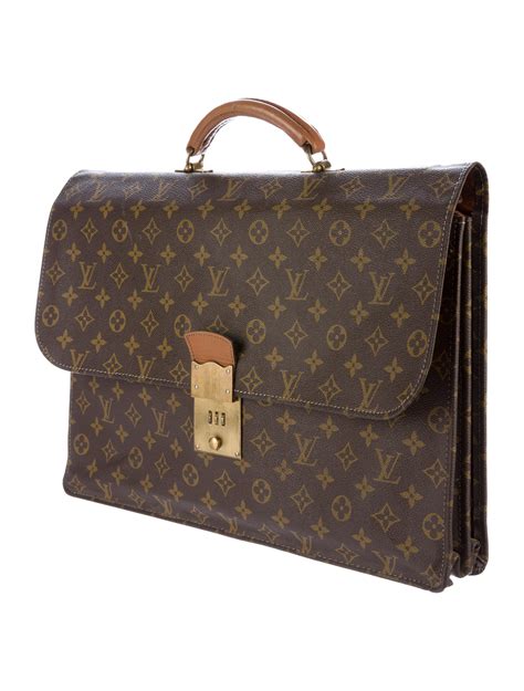 louis vuitton handtas mannen|Louis Vuitton briefcase.